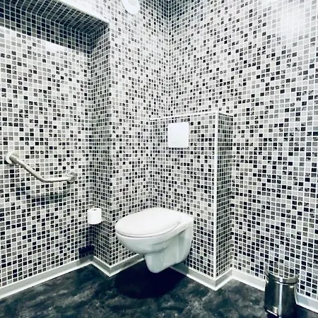 Sure By Western Calais Tunnel S/ Manche Hotel 2*