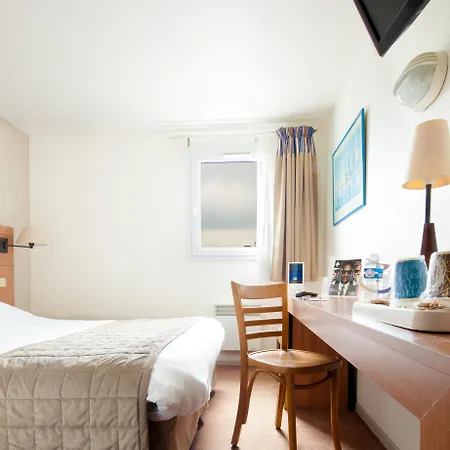 Sure By Western Calais Tunnel S/ Manche 2*