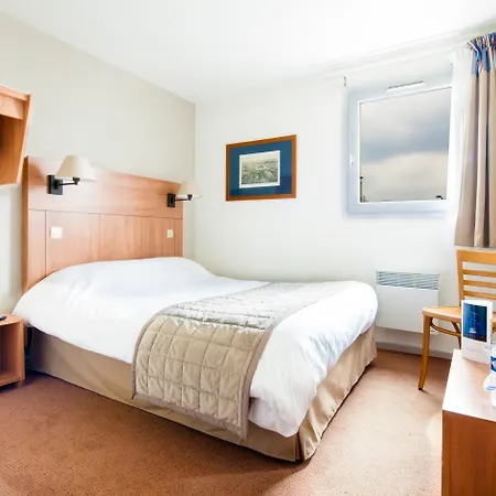 Sure By Western Calais Tunnel S/ Manche 2*