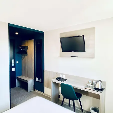 Sure By Western Calais Tunnel S/ Manche