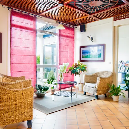 Sure By Western Calais Tunnel S/ Manche 2* Coquelles