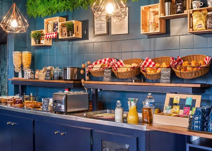 Sure By Western Calais Tunnel S/ Manche Hotel