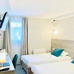 Sure By Western Calais Tunnel S/ Manche Hotel
