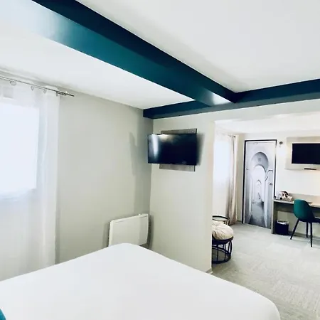 Sure By Western Calais Tunnel S/ Manche 2*