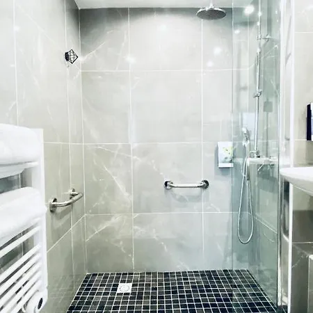 Sure By Western Calais Tunnel S/ Manche