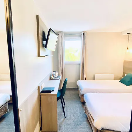 Sure By Western Calais Tunnel S/ Manche Hotel