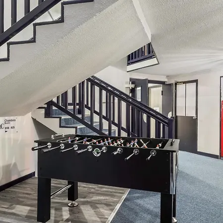 Sure By Western Calais Tunnel S/ Manche 2*