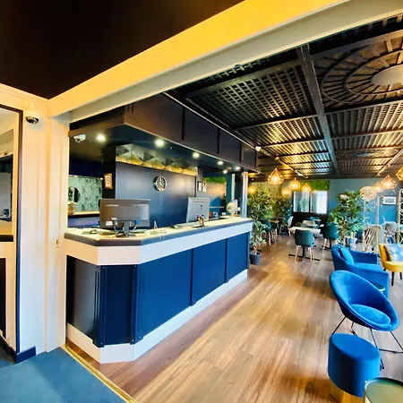 Sure By Western Calais Tunnel S/ Manche 2*