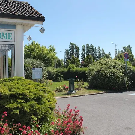 酒店 Sure By Western Calais Tunnel S/ Manche 科凯勒