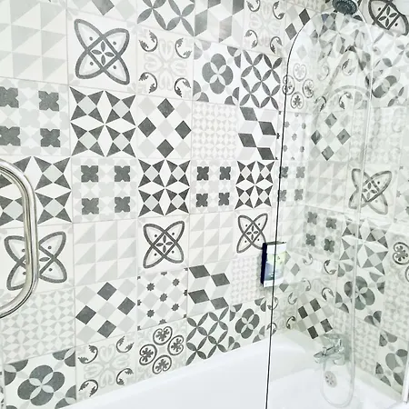 Sure By Western Calais Tunnel S/ Manche