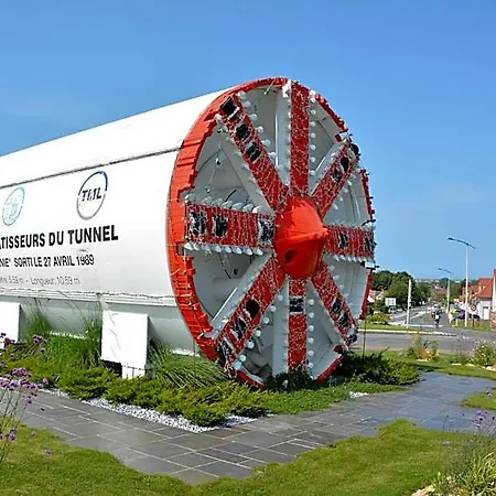 Sure By Western Calais Tunnel S/ Manche 2* Coquelles