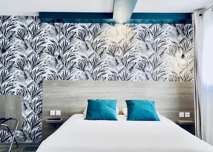 Hotel Sure By Western Calais Tunnel S/ Manche 2*