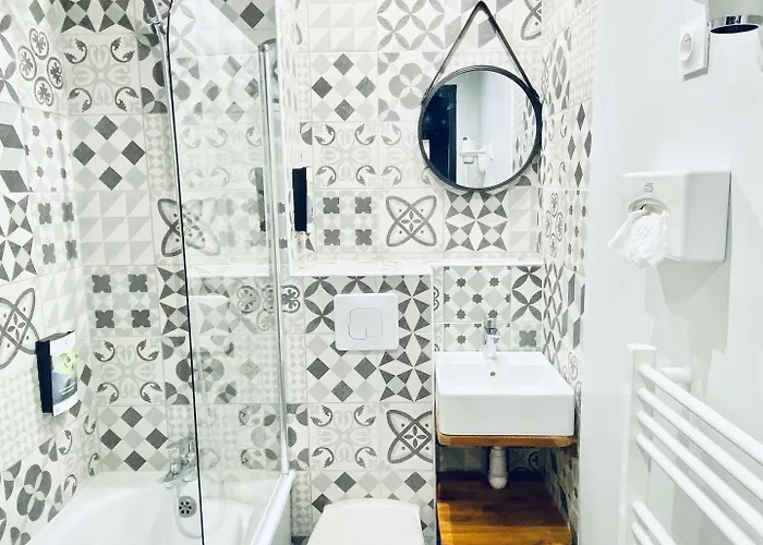 Hotel Sure By Western Calais Tunnel S/ Manche Coquelles