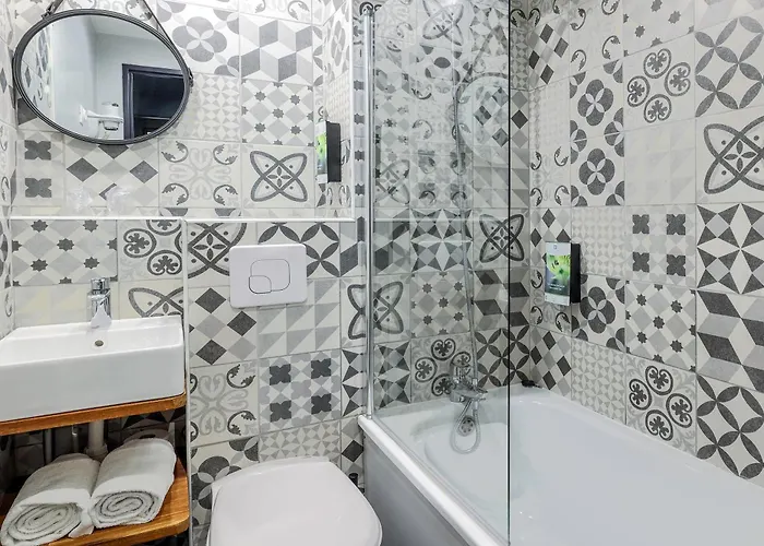 Hotel Sure By Western Calais Tunnel S/ Manche