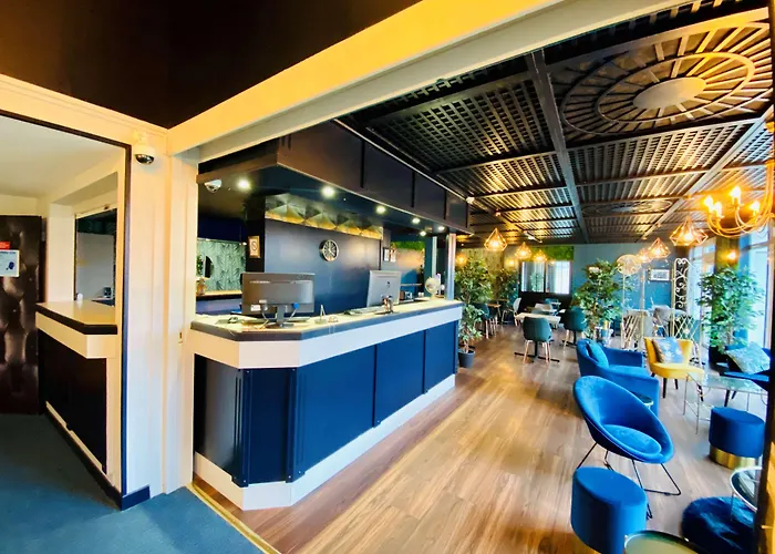 Sure By Western Calais Tunnel S/ Manche 2*