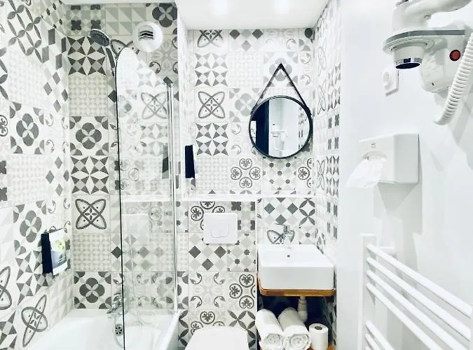 Sure By Western Calais Tunnel S/ Manche 2* Coquelles